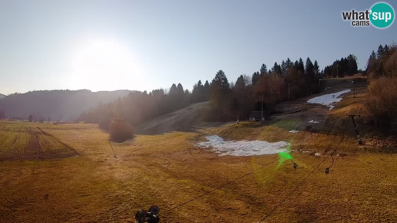 Web kamera Smučišče Senožeta – Skijalište u Srednjoj Vasi kod Bohinja