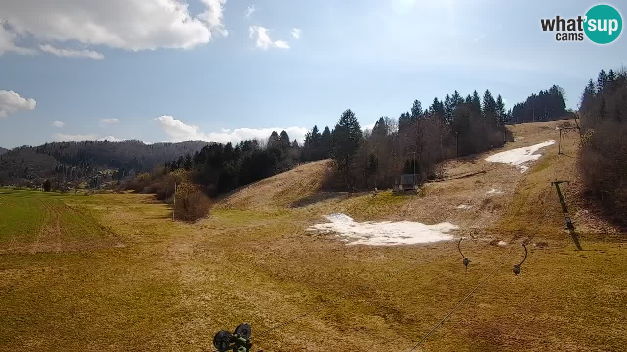 Spletna kamera Smučišče Senožeta – smučarsko središče v Srednji vasi pri Bohinju
