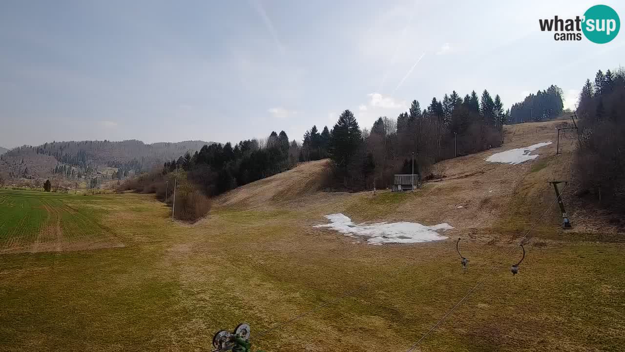 Spletna kamera Smučišče Senožeta – smučarsko središče v Srednji vasi pri Bohinju