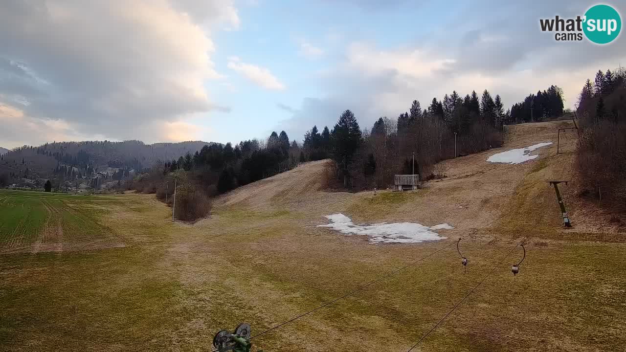 Web kamera Smučišče Senožeta – Skijalište u Srednjoj Vasi kod Bohinja