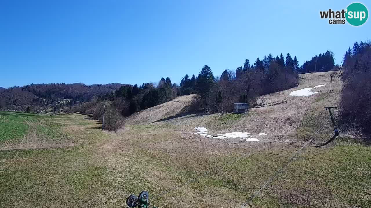 Spletna kamera Smučišče Senožeta – smučarsko središče v Srednji vasi pri Bohinju