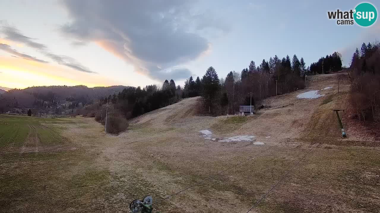 Web kamera Smučišče Senožeta – Skijalište u Srednjoj Vasi kod Bohinja