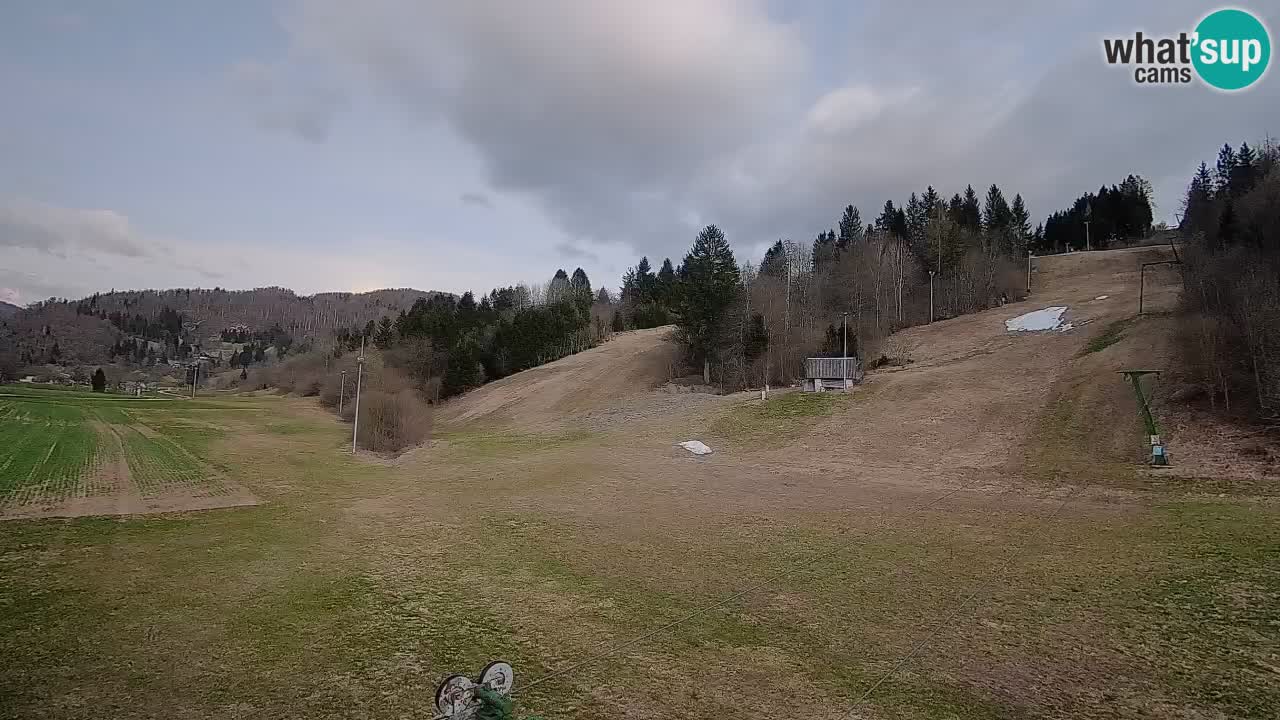 Webcam Smučišče Senožeta – Skigebiet in Srednja Vas bei Bohinj