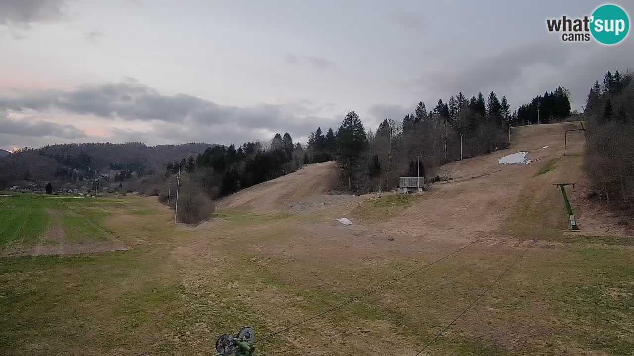 Webcam Smučišče Senožeta – Skigebiet in Srednja Vas bei Bohinj