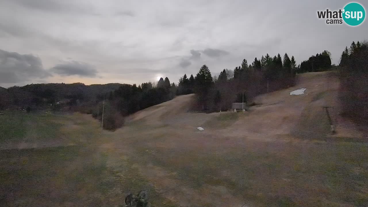 Webcam Smučišče Senožeta – Skigebiet in Srednja Vas bei Bohinj