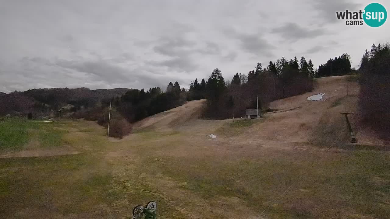 Webcam Smučišče Senožeta – Skigebiet in Srednja Vas bei Bohinj