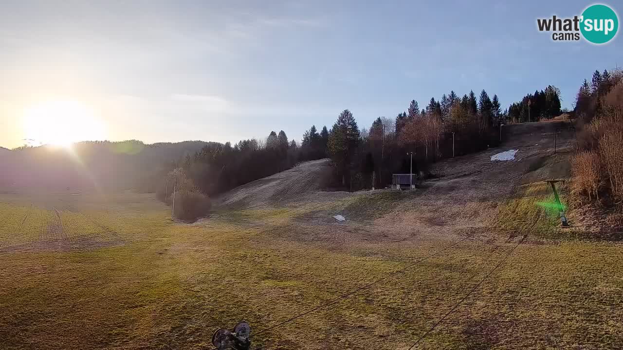 Webcam Smučišče Senožeta – Skigebiet in Srednja Vas bei Bohinj