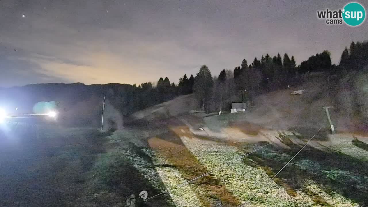 Web kamera Smučišče Senožeta – Skijalište u Srednjoj Vasi kod Bohinja