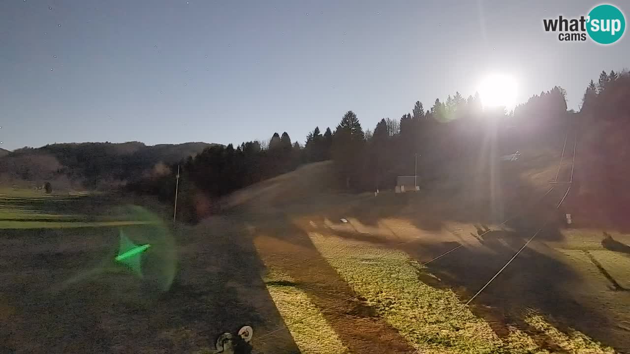 Web kamera Smučišče Senožeta – Skijalište u Srednjoj Vasi kod Bohinja