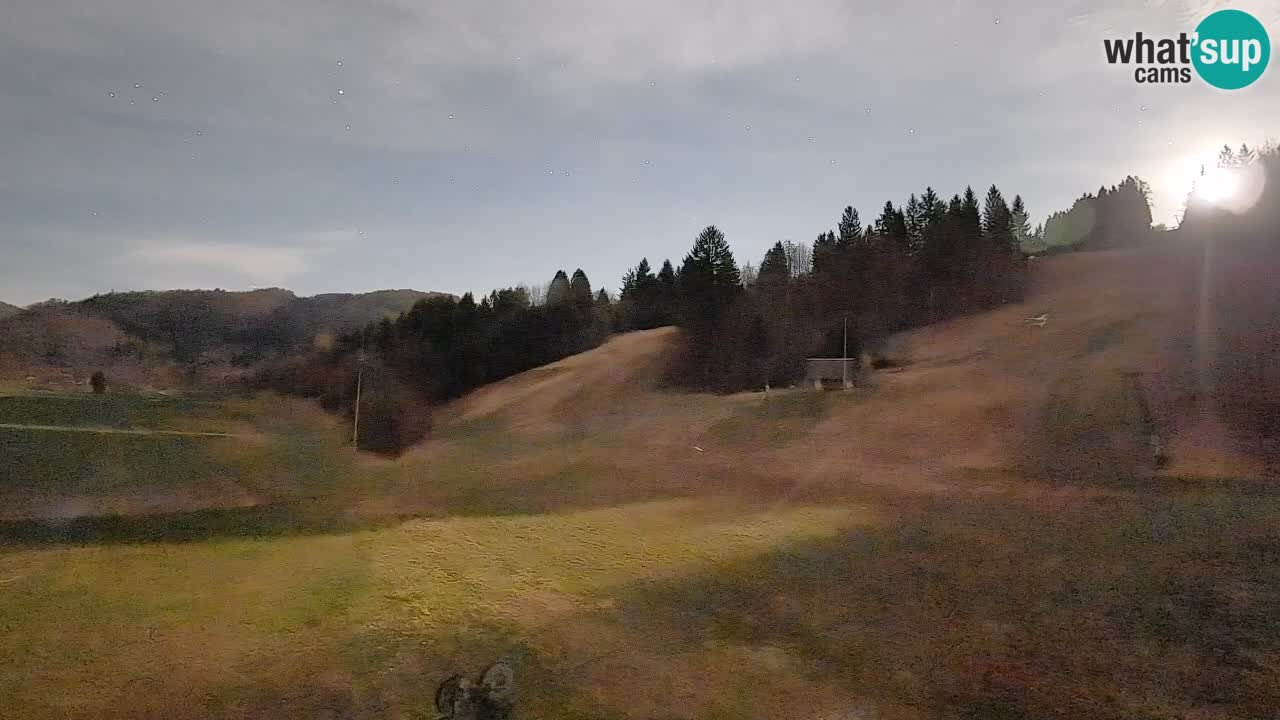 Webcam Smučišče Senožeta – Skigebiet in Srednja Vas bei Bohinj