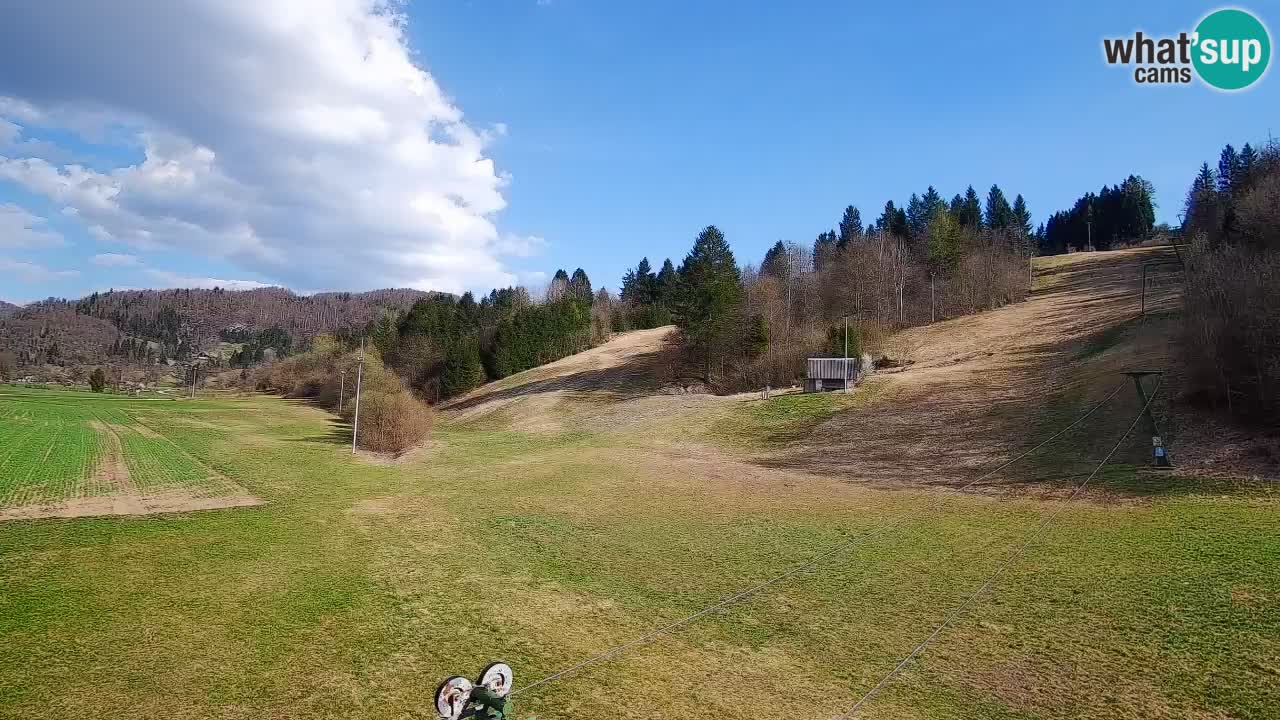 Spletna kamera Smučišče Senožeta – smučarsko središče v Srednji vasi pri Bohinju