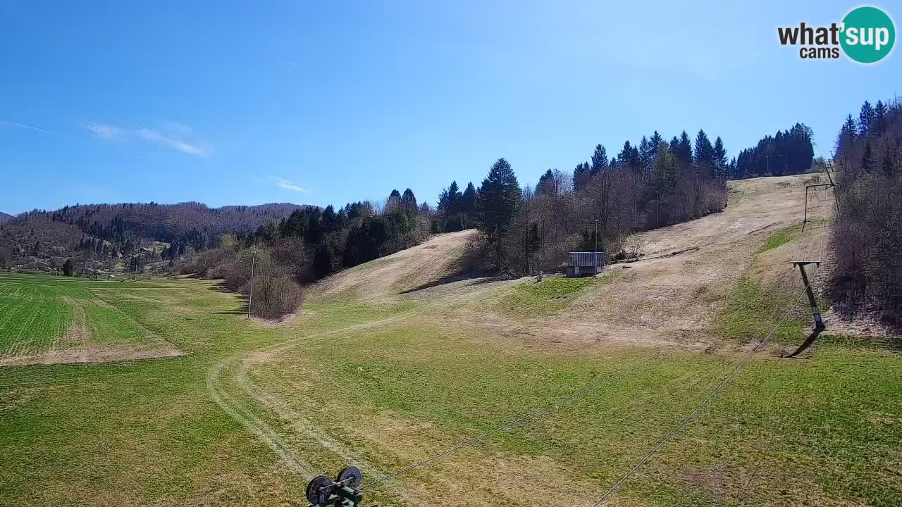 Spletna kamera Smučišče Senožeta – smučarsko središče v Srednji vasi pri Bohinju