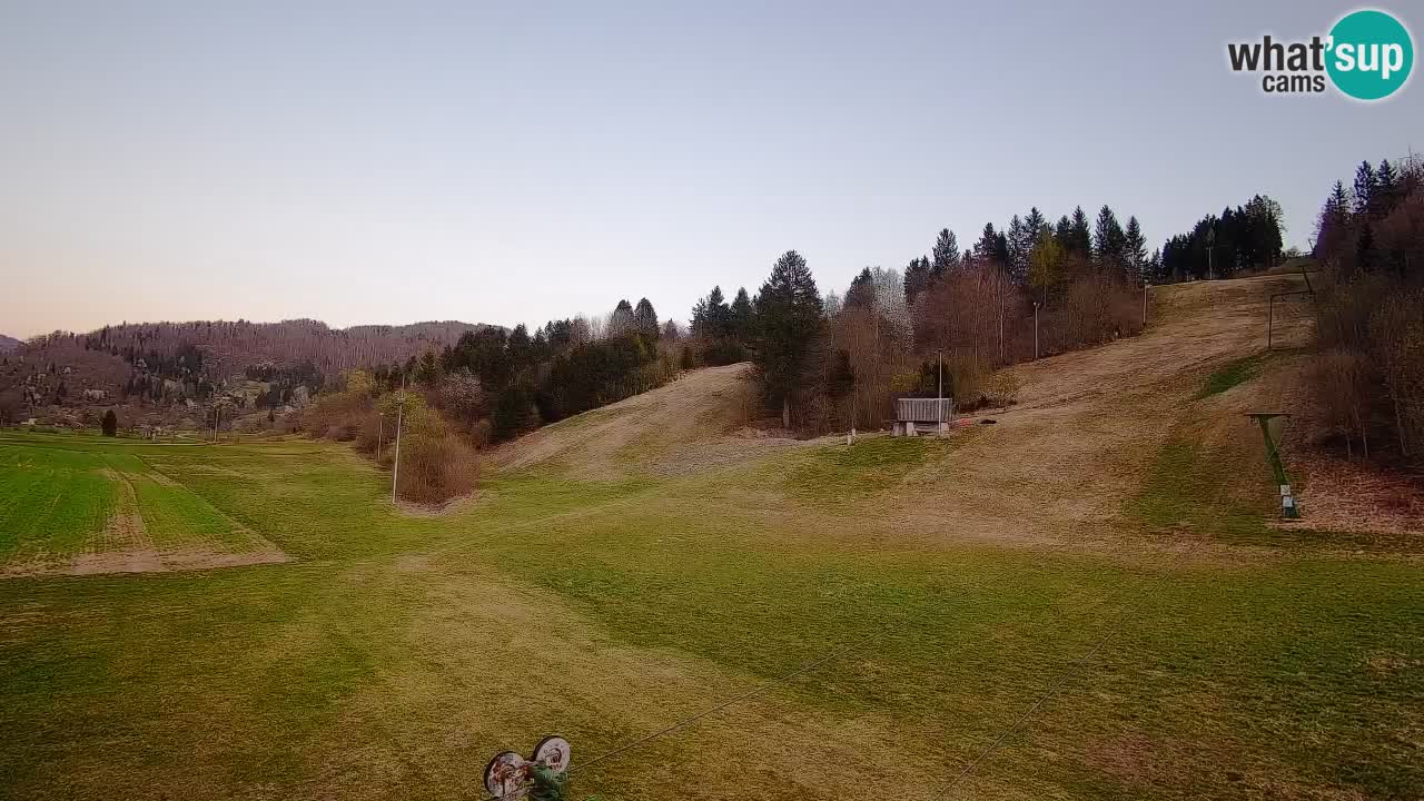 Web kamera Smučišče Senožeta – Skijalište u Srednjoj Vasi kod Bohinja