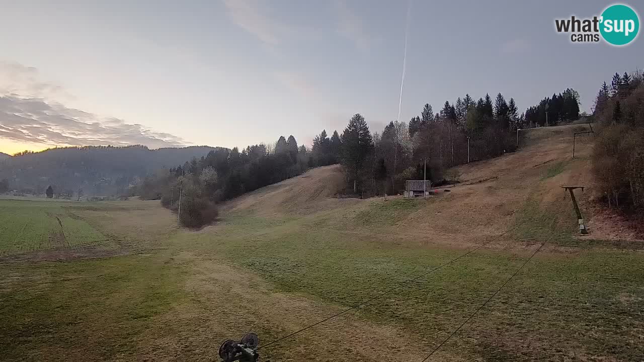 Webcam Smučišče Senožeta – Skigebiet in Srednja Vas bei Bohinj