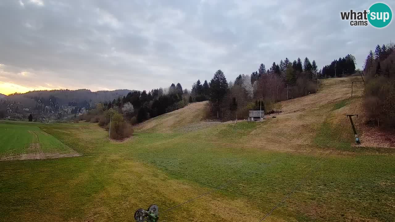 Web kamera Smučišče Senožeta – Skijalište u Srednjoj Vasi kod Bohinja