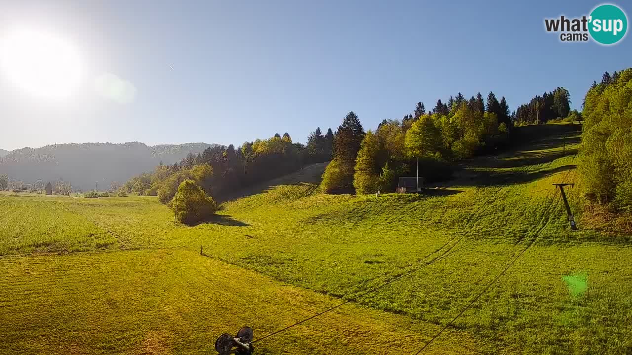 Webcam Smučišče Senožeta – Skigebiet in Srednja Vas bei Bohinj