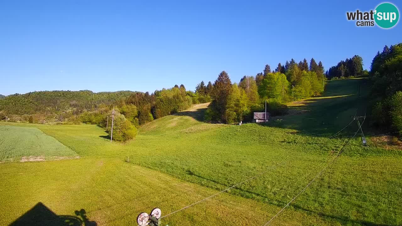 Webcam Smučišče Senožeta – Skigebiet in Srednja Vas bei Bohinj
