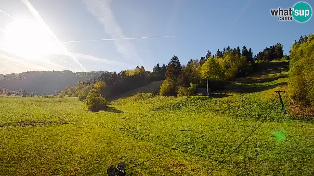 Webcam Smučišče Senožeta – Skigebiet in Srednja Vas bei Bohinj