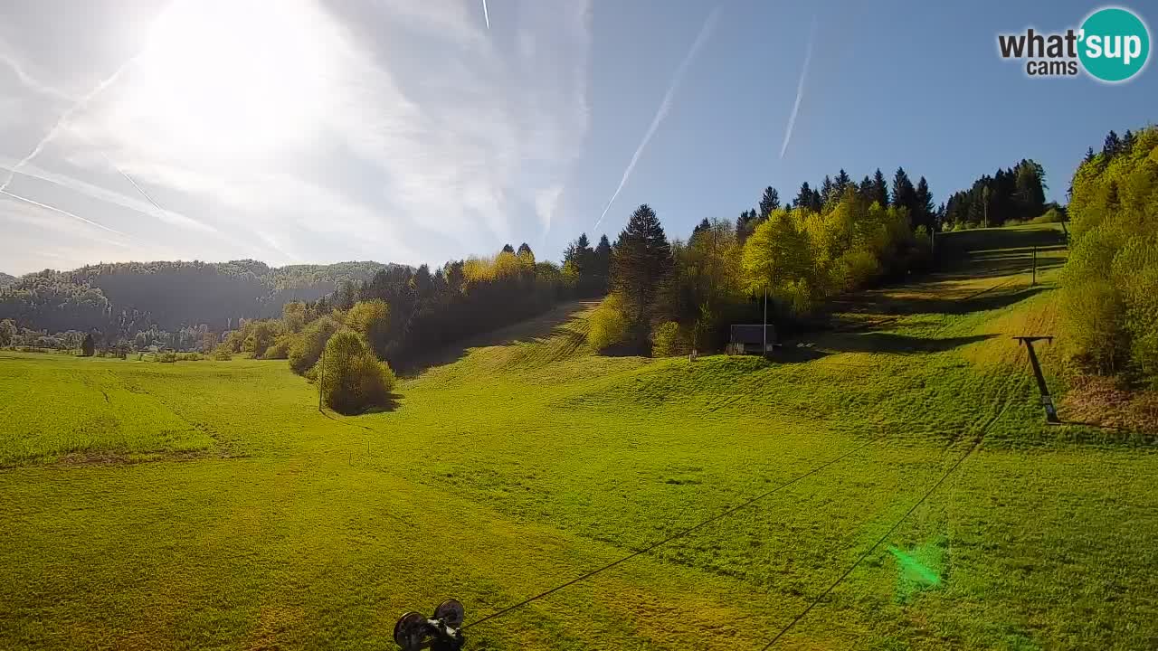 Webcam Smučišče Senožeta – Skigebiet in Srednja Vas bei Bohinj