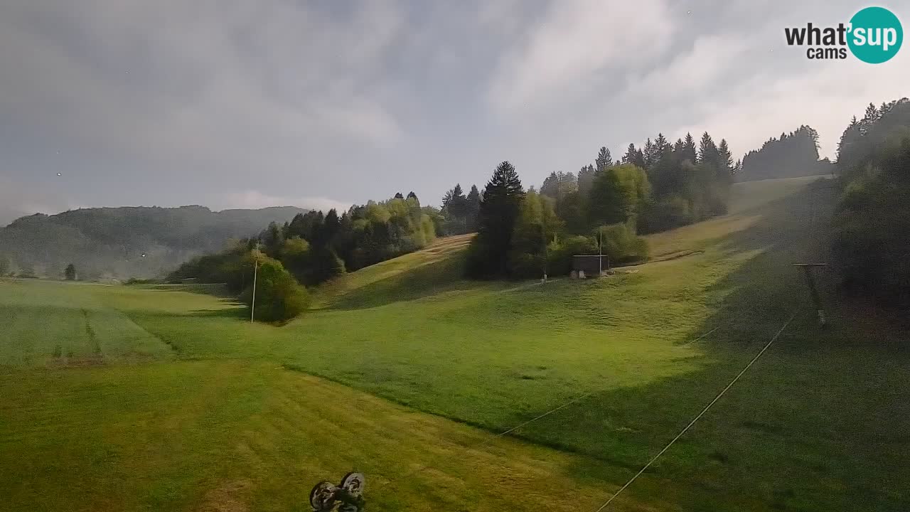 Webcam Smučišče Senožeta – Skigebiet in Srednja Vas bei Bohinj
