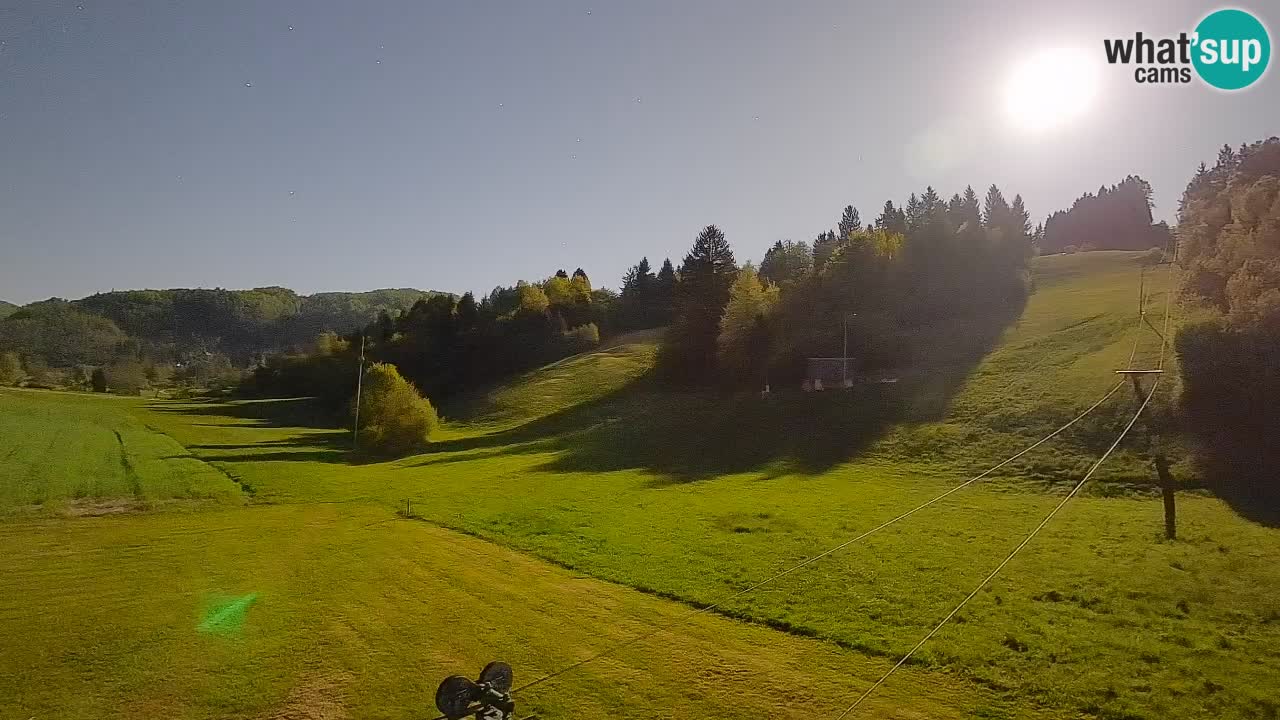 Webcam Smučišče Senožeta – Skigebiet in Srednja Vas bei Bohinj