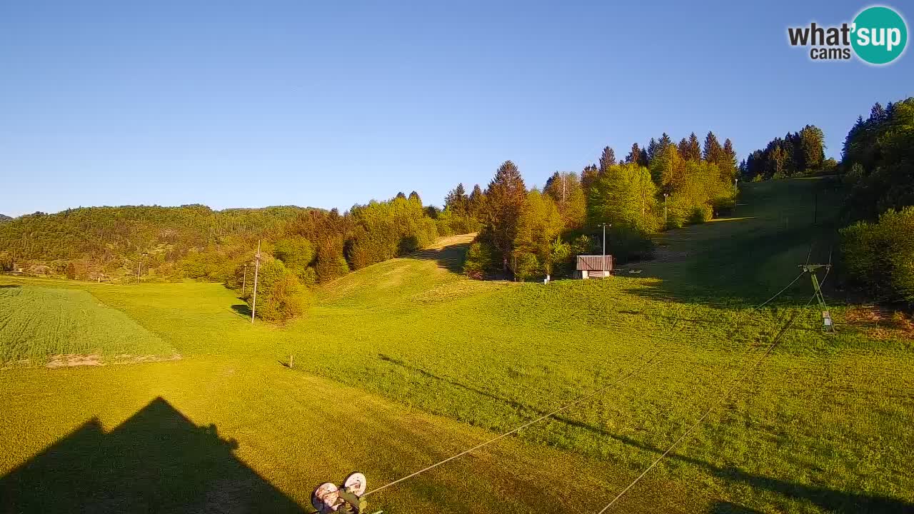 Web kamera Smučišče Senožeta – Skijalište u Srednjoj Vasi kod Bohinja