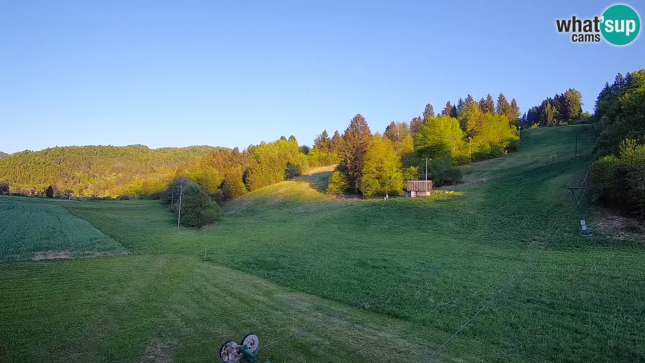 Webcam Smučišče Senožeta – Ski Resort Live View near Bohinj