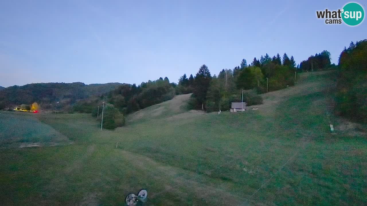 Web kamera Smučišče Senožeta – Skijalište u Srednjoj Vasi kod Bohinja