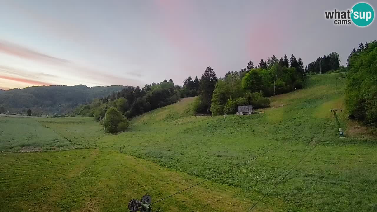 Web kamera Smučišče Senožeta – Skijalište u Srednjoj Vasi kod Bohinja