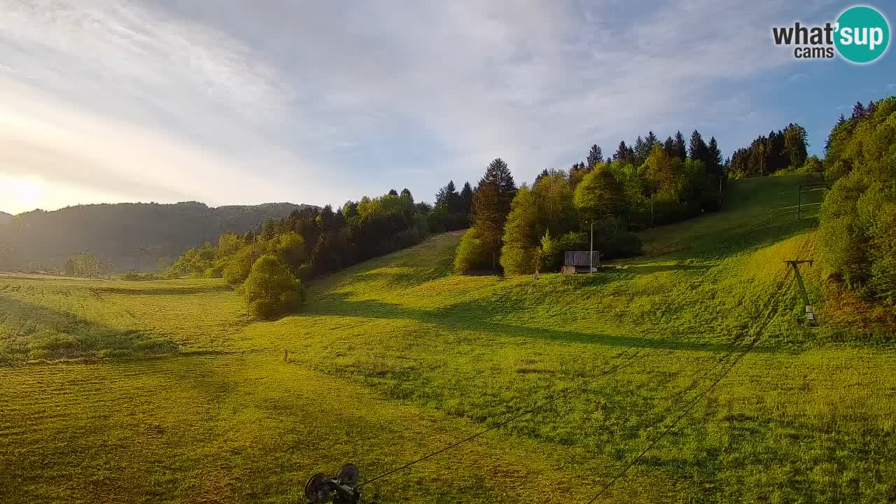 Webcam Smučišče Senožeta – Skigebiet in Srednja Vas bei Bohinj