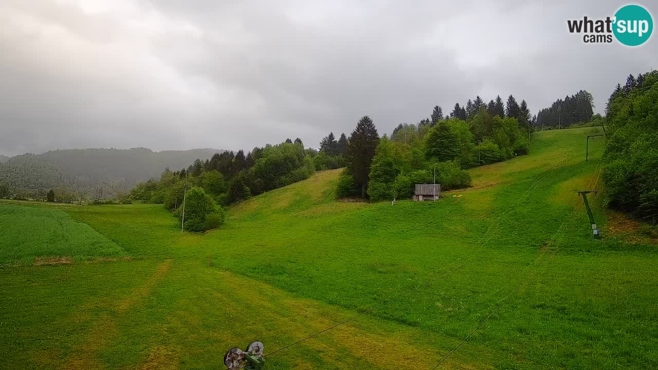 Web kamera Smučišče Senožeta – Skijalište u Srednjoj Vasi kod Bohinja