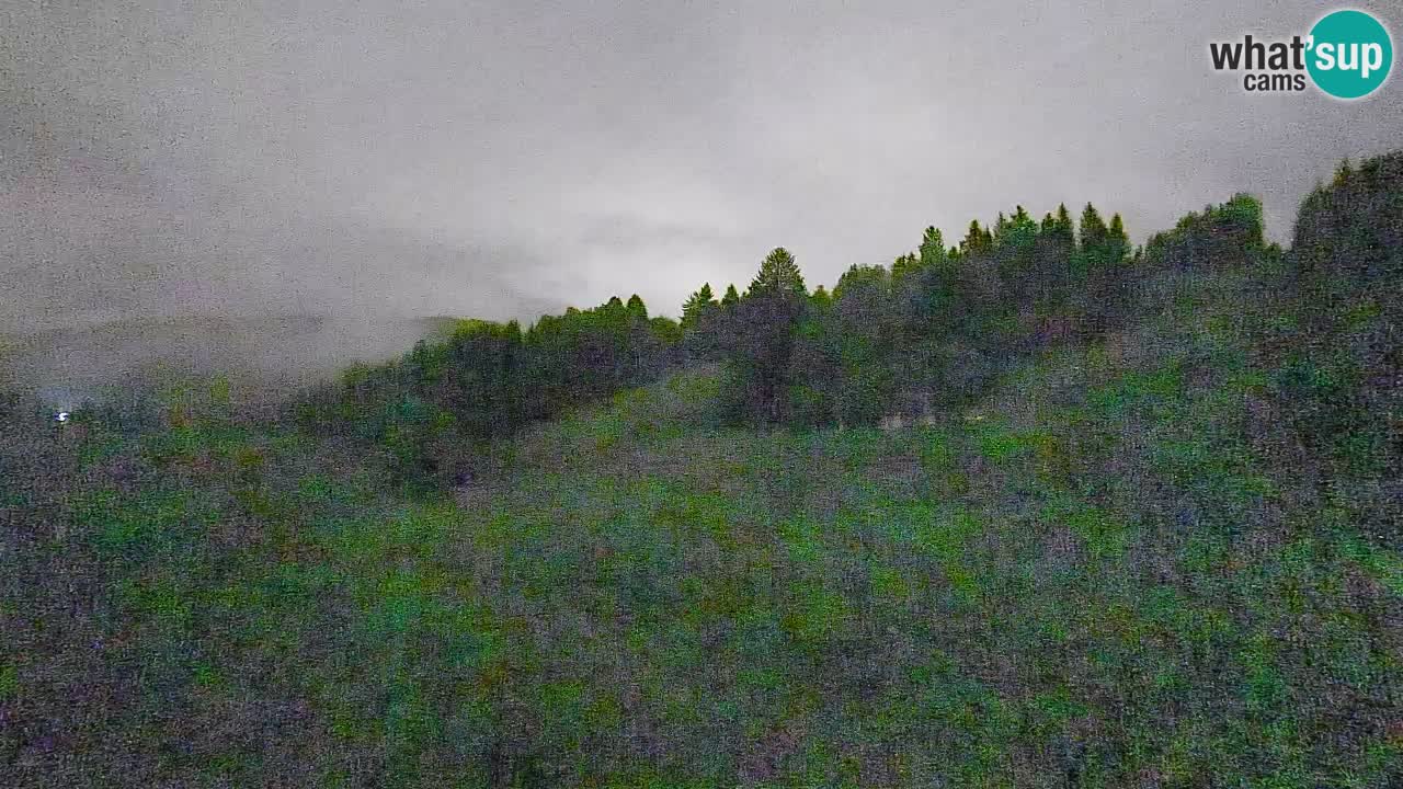 Spletna kamera Smučišče Senožeta – smučarsko središče v Srednji vasi pri Bohinju