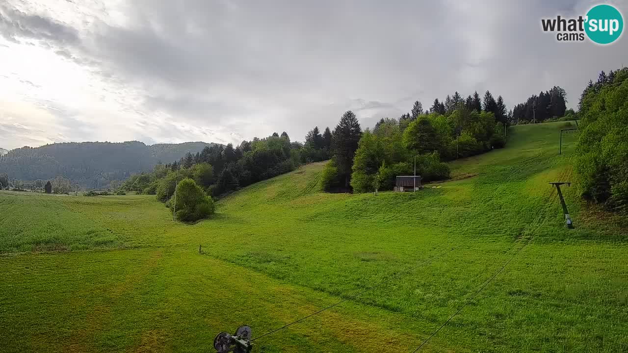 Web kamera Smučišče Senožeta – Skijalište u Srednjoj Vasi kod Bohinja