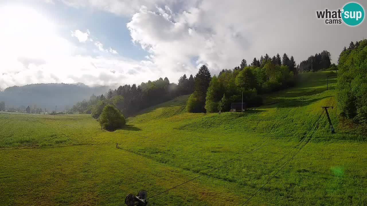 Webcam Smučišče Senožeta – Skigebiet in Srednja Vas bei Bohinj