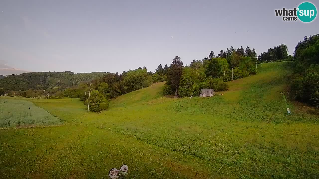 Web kamera Smučišče Senožeta – Skijalište u Srednjoj Vasi kod Bohinja