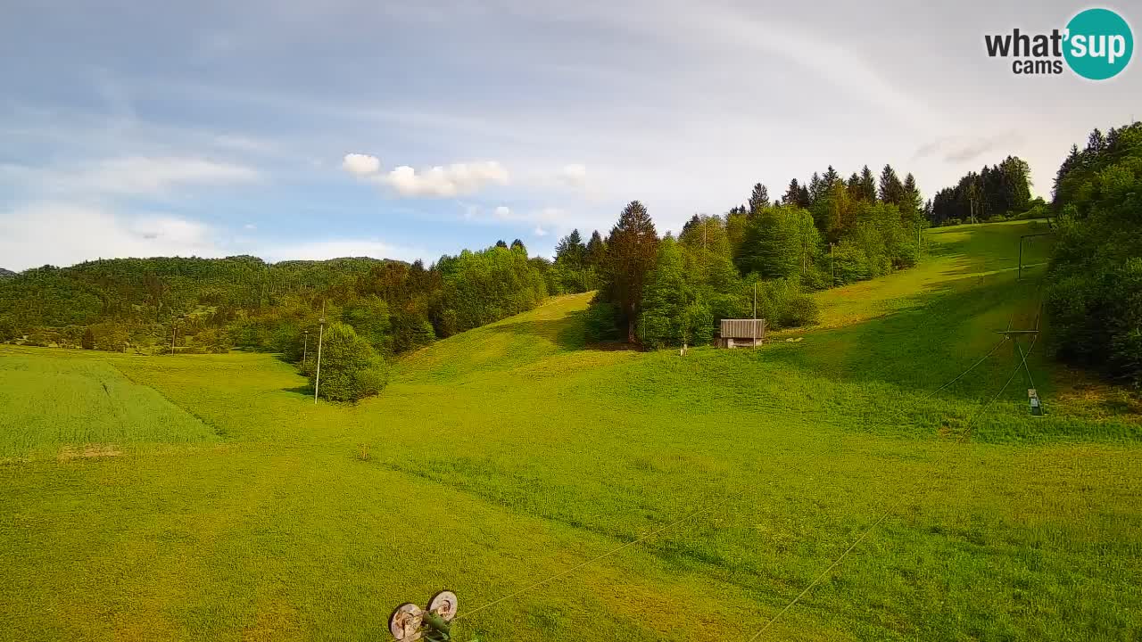 Web kamera Smučišče Senožeta – Skijalište u Srednjoj Vasi kod Bohinja