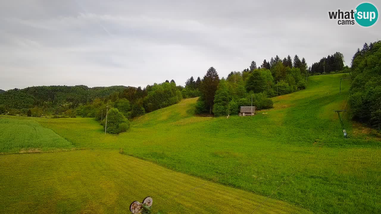 Webcam Smučišče Senožeta – Skigebiet in Srednja Vas bei Bohinj