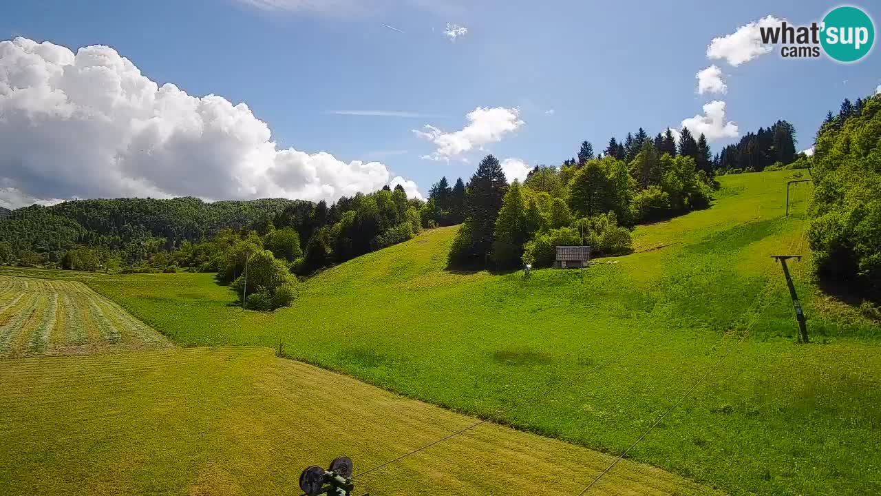 Webcam Smučišče Senožeta – Skigebiet in Srednja Vas bei Bohinj