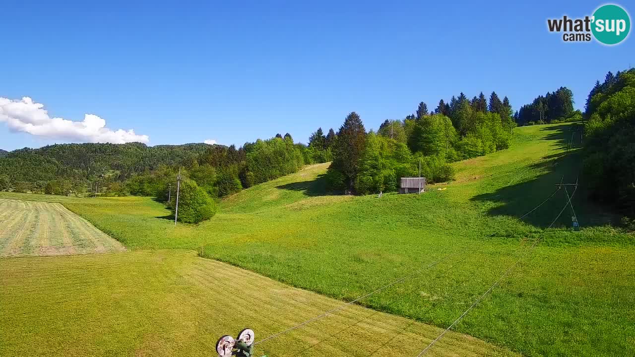 Web kamera Smučišče Senožeta – Skijalište u Srednjoj Vasi kod Bohinja