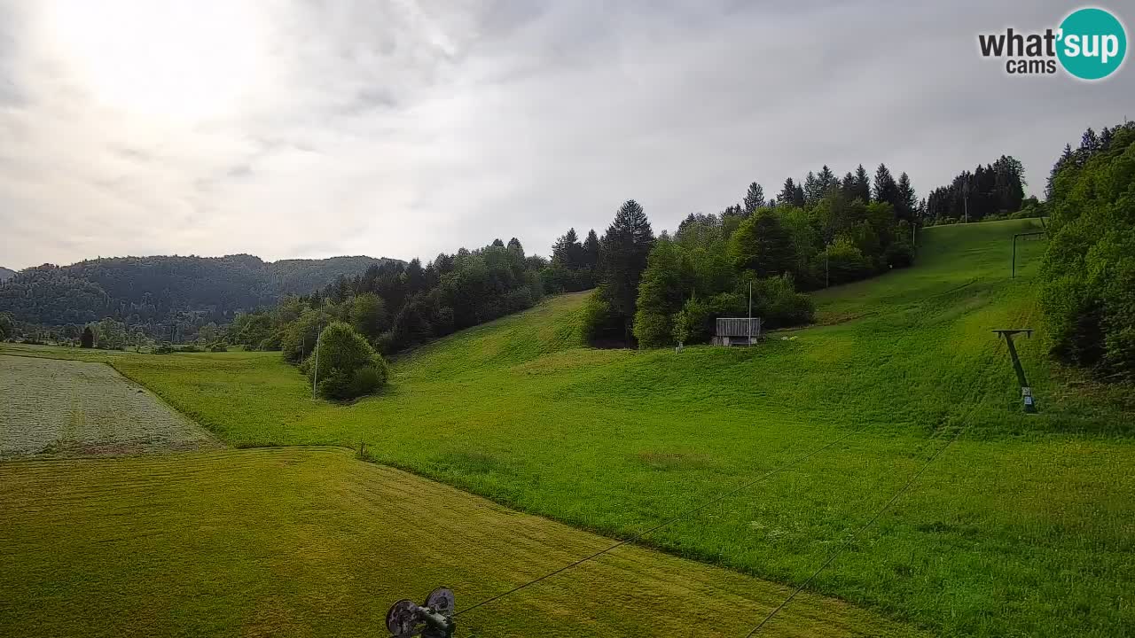 Web kamera Smučišče Senožeta – Skijalište u Srednjoj Vasi kod Bohinja