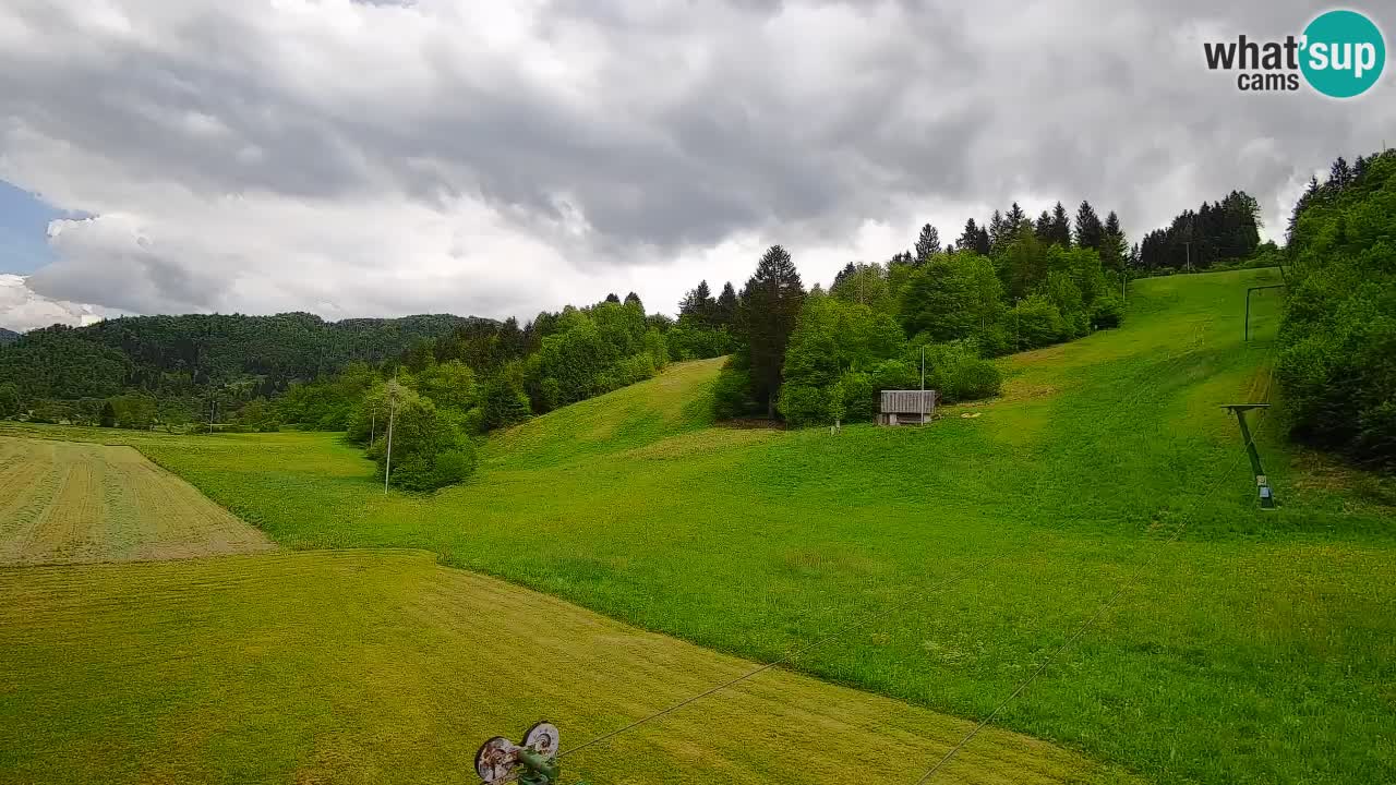 Web kamera Smučišče Senožeta – Skijalište u Srednjoj Vasi kod Bohinja
