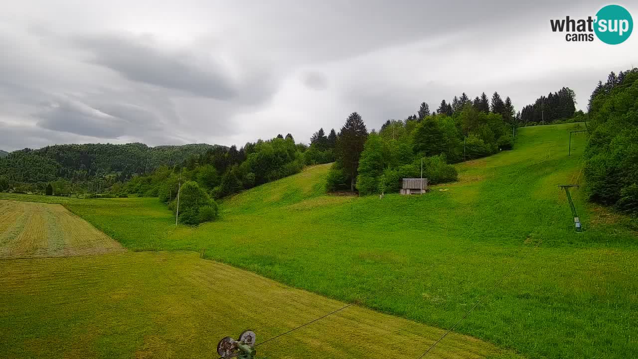 Web kamera Smučišče Senožeta – Skijalište u Srednjoj Vasi kod Bohinja