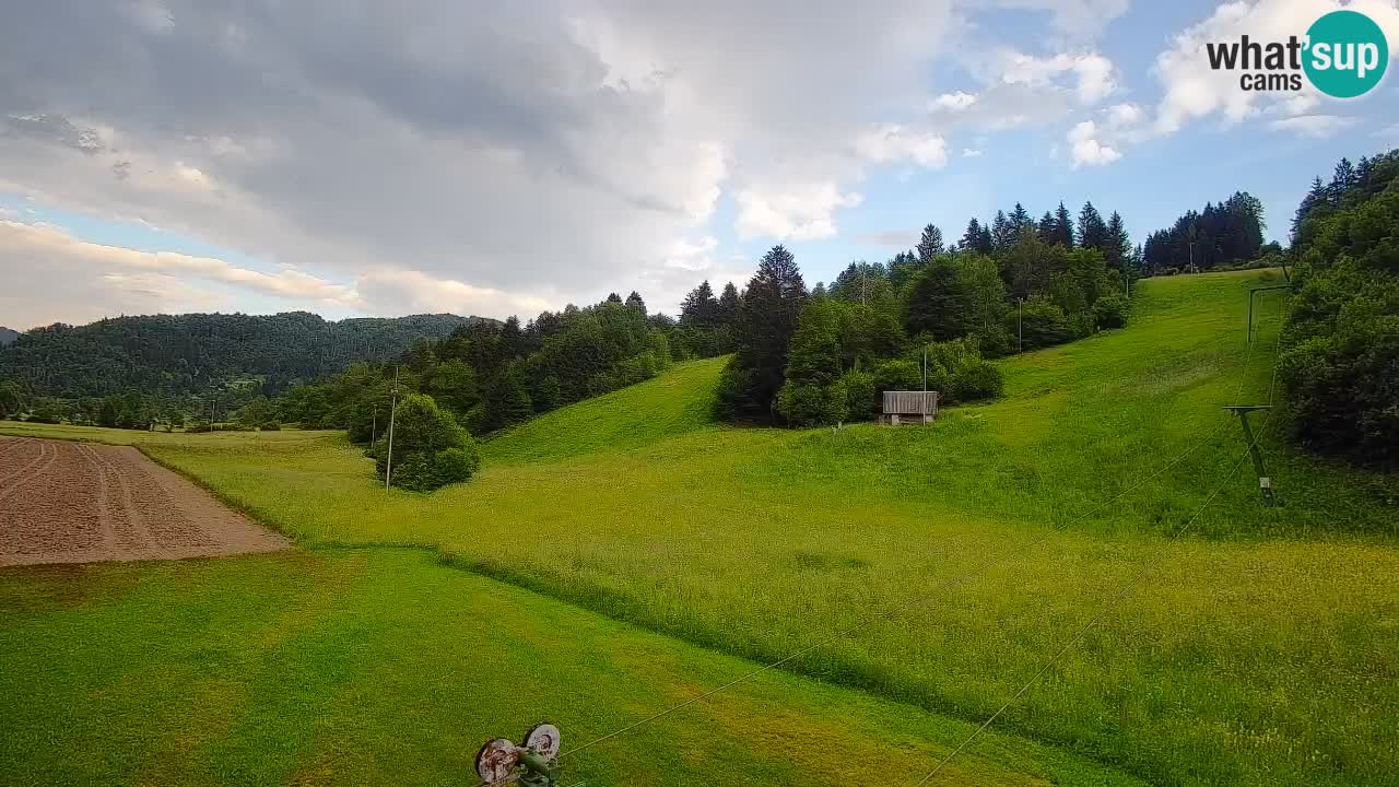 Web kamera Smučišče Senožeta – Skijalište u Srednjoj Vasi kod Bohinja