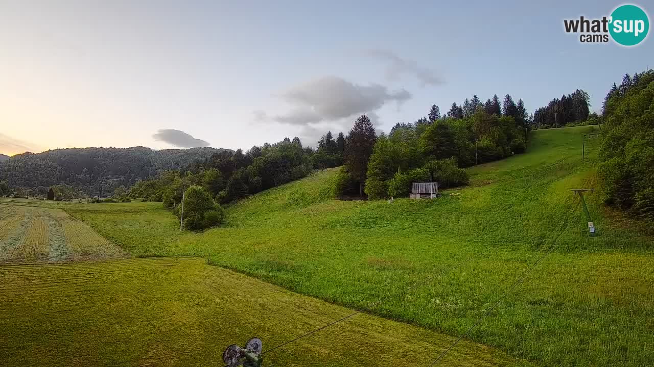 Webcam Smučišče Senožeta – Skigebiet in Srednja Vas bei Bohinj