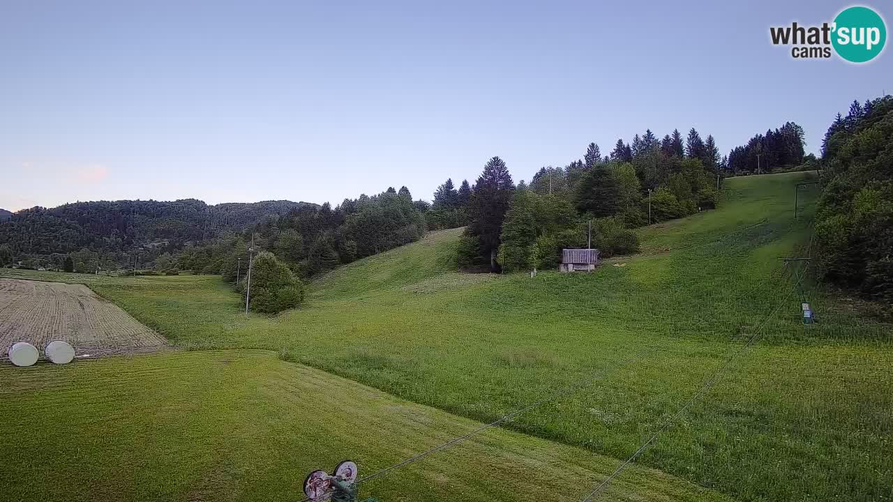 Webcam Smučišče Senožeta – Skigebiet in Srednja Vas bei Bohinj