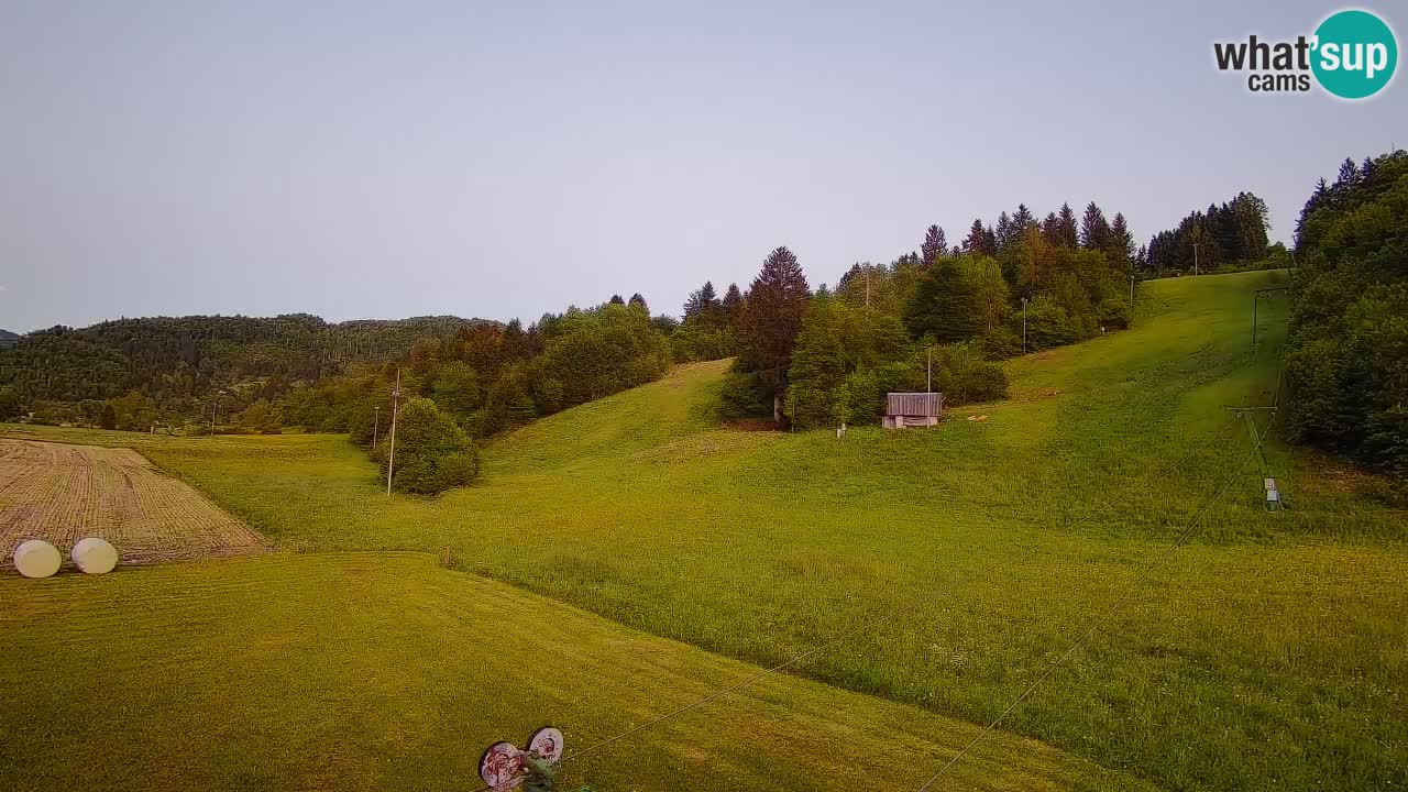 Cámara web Smučišče Senožeta – Estación de esquí en Srednja Vas cerca de Bohinj