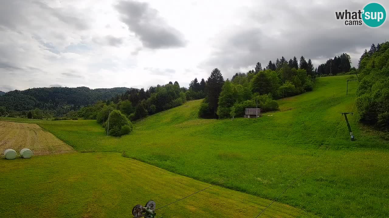 Webcam Smučišče Senožeta – Skigebiet in Srednja Vas bei Bohinj