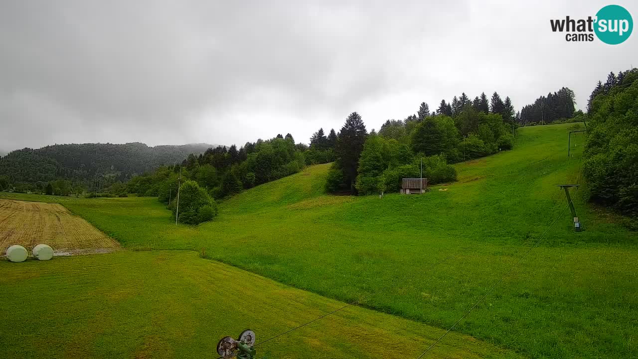 Web kamera Smučišče Senožeta – Skijalište u Srednjoj Vasi kod Bohinja