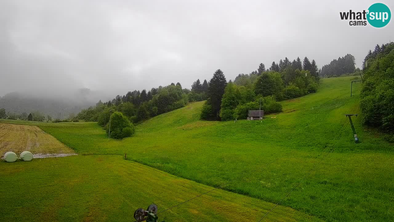 Web kamera Smučišče Senožeta – Skijalište u Srednjoj Vasi kod Bohinja