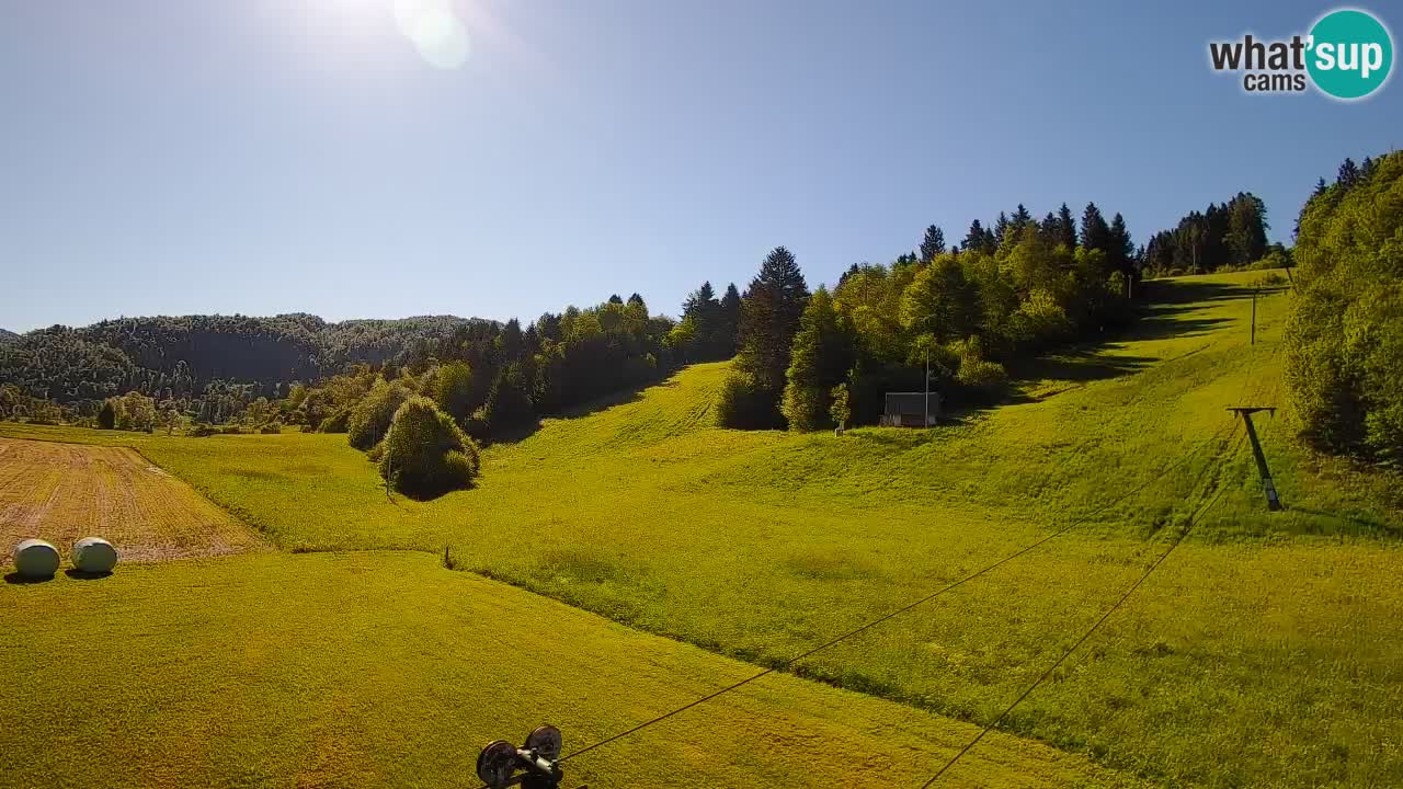 Web kamera Smučišče Senožeta – Skijalište u Srednjoj Vasi kod Bohinja
